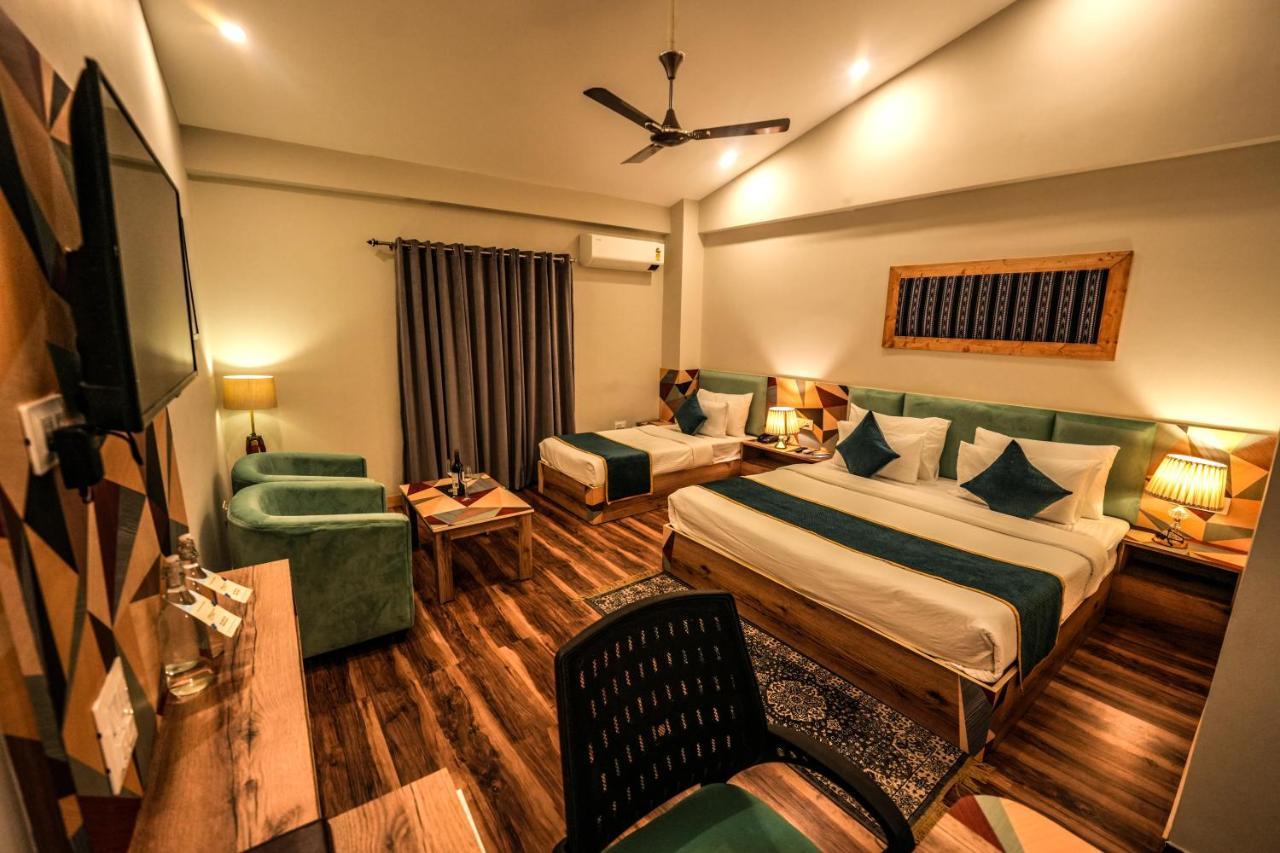 Hotel Square One By D'Polo Dharamsala Exteriér fotografie